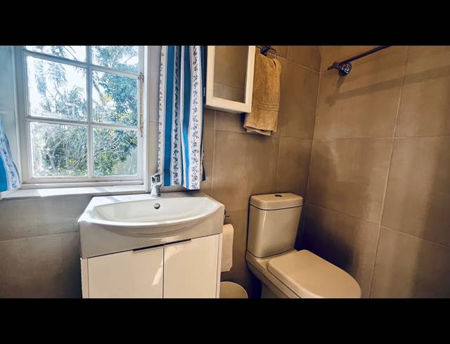 1 BEDROOM STUDIO APARTMENT TO LET IN WINSTON PARK